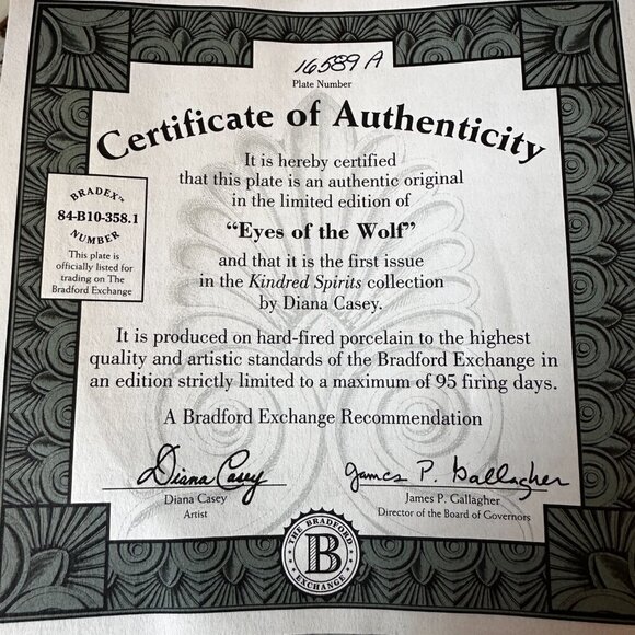 "EYES OF THE WOLF" BY DIANA CASEY, DECORATIVE PLATE # 16589 A - Picture 4 of 5